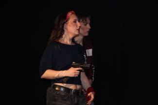 Theatergruppe der Mittel- und Oberstufe 2026 - Und sie sind gewaltbereit